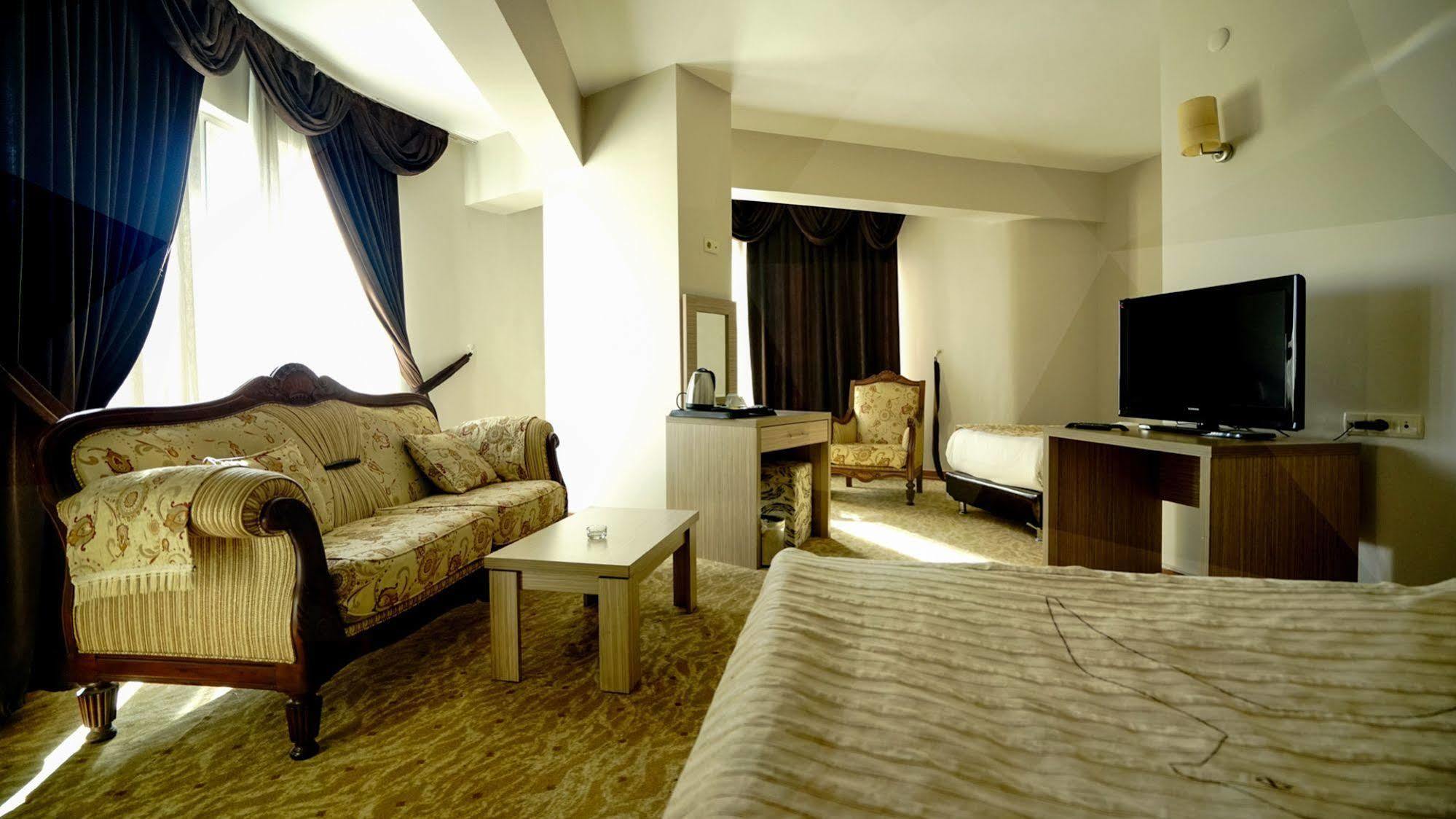 Es Albatros Hotel Eskişehir Eksteriør billede