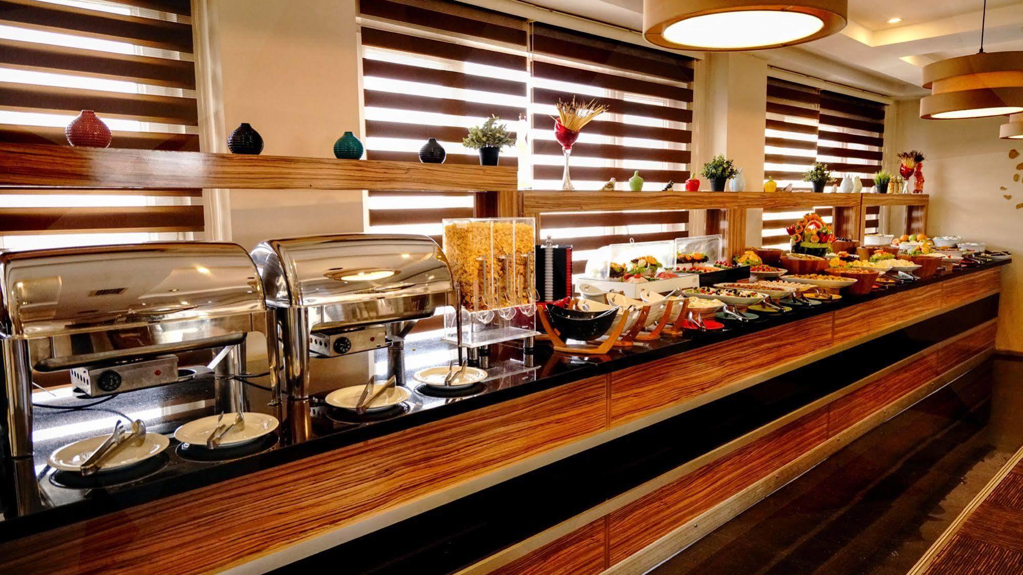 Es Albatros Hotel Eskişehir Eksteriør billede