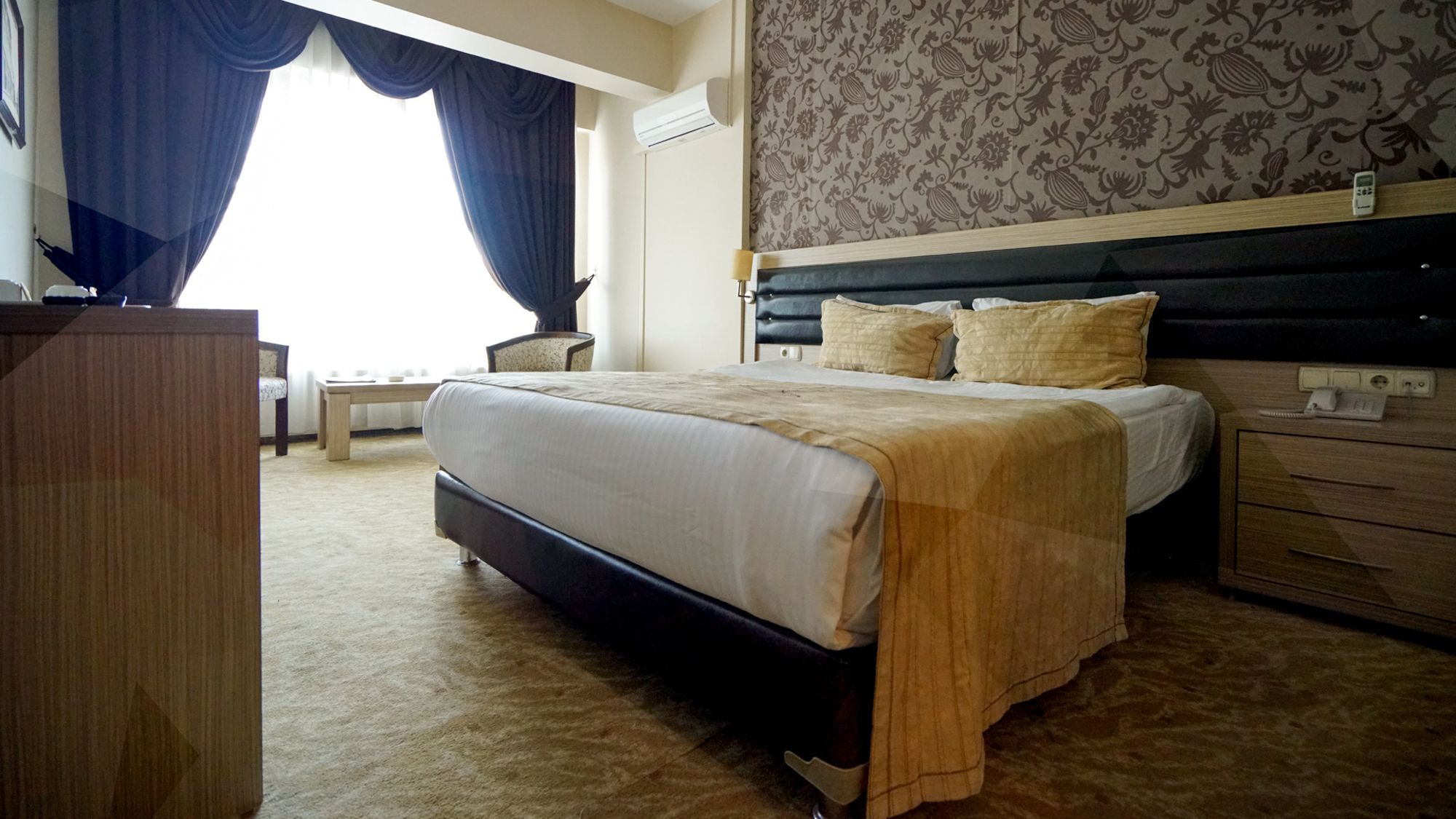 Es Albatros Hotel Eskişehir Eksteriør billede