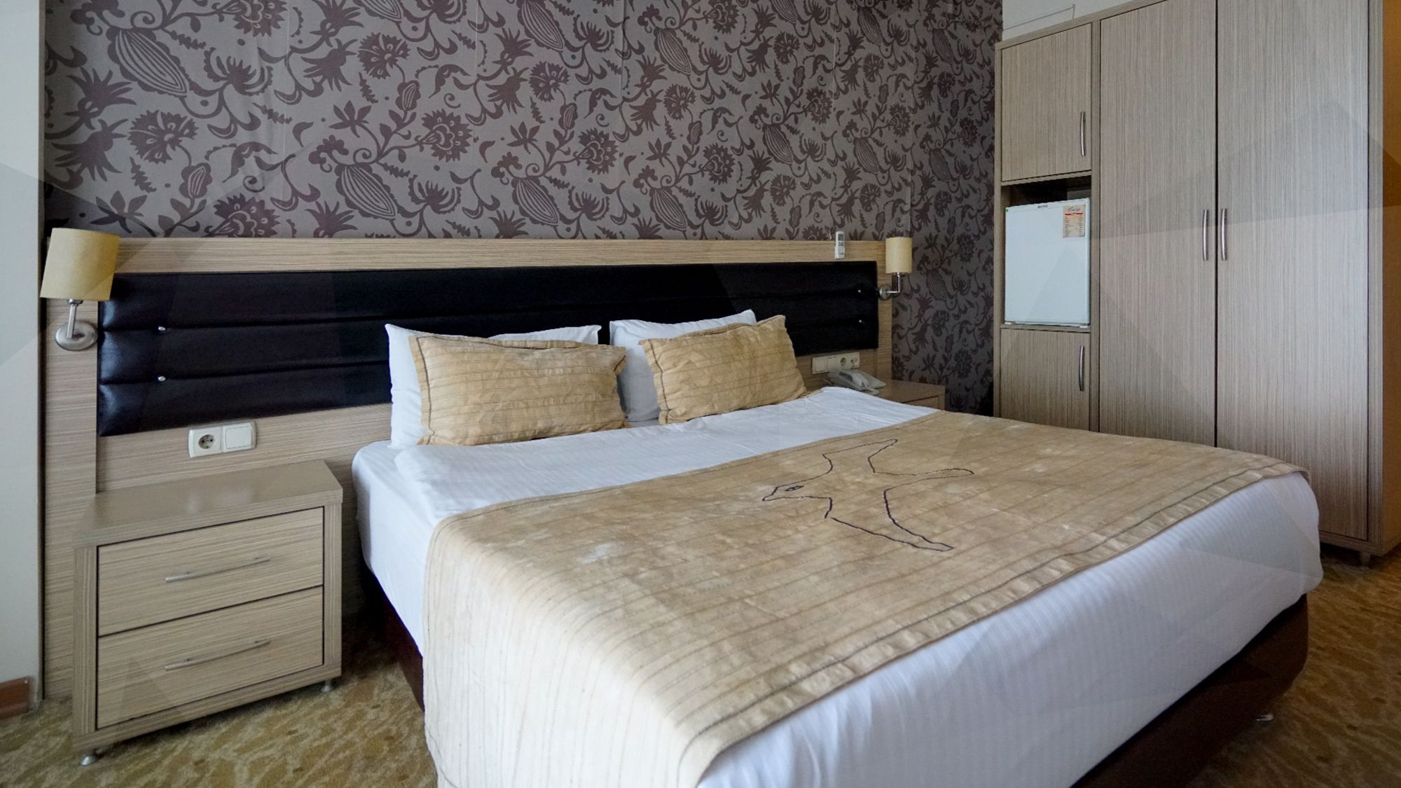 Es Albatros Hotel Eskişehir Eksteriør billede